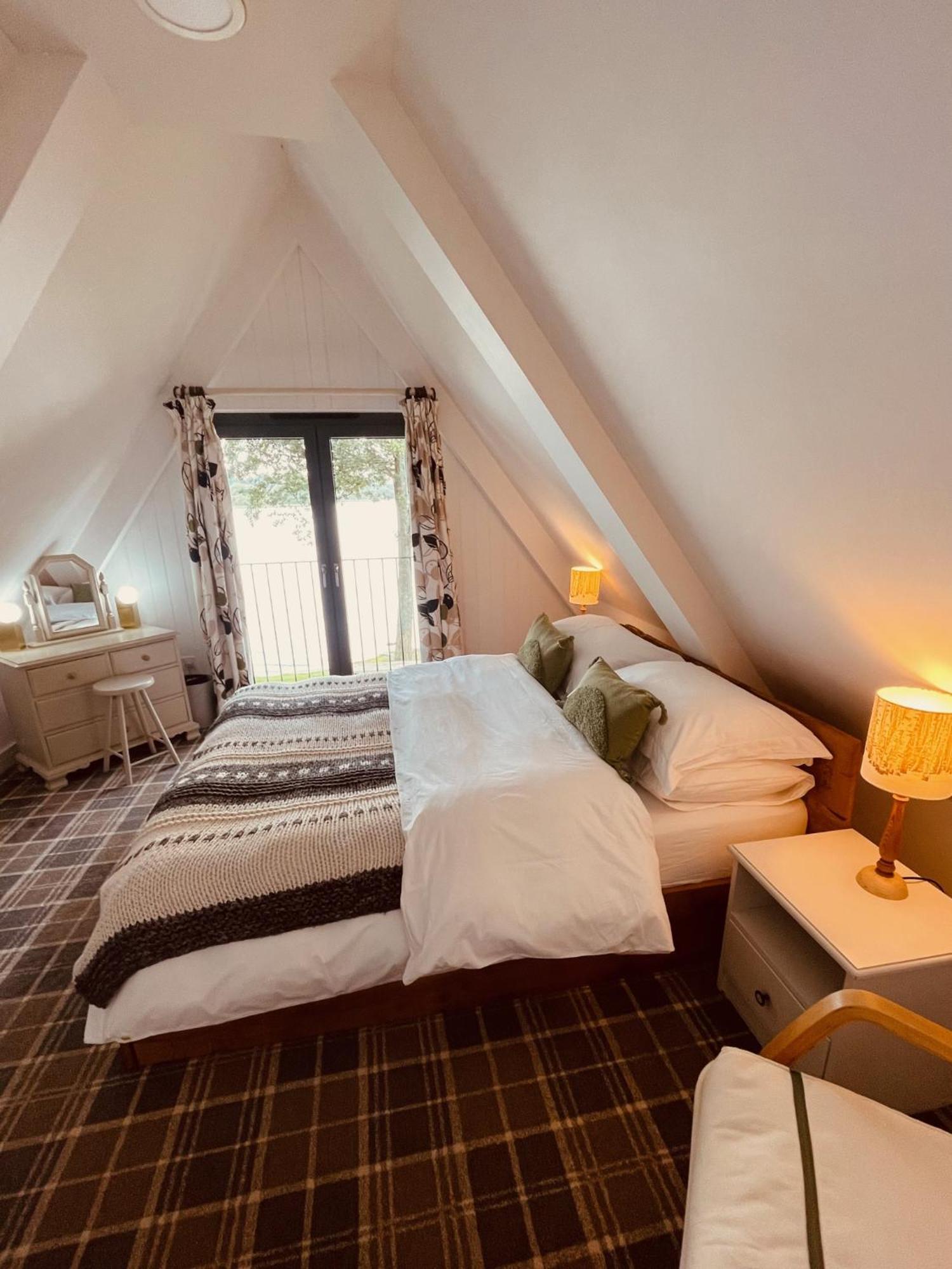 Lochend Chalets Port Of Menteith Dış mekan fotoğraf